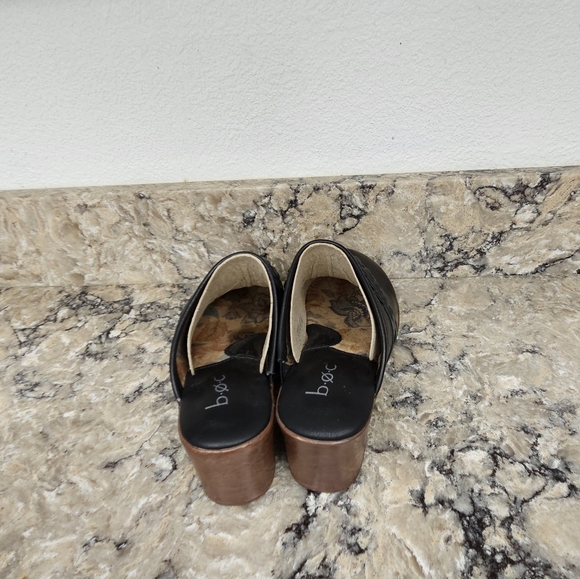 Black clogs - Picture 4 of 4